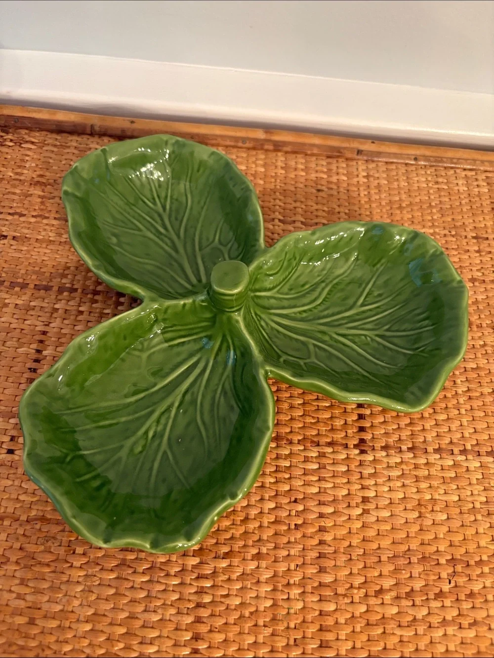 Viva Green Brand Cabbage Ware Three-Section Serveware Platter
